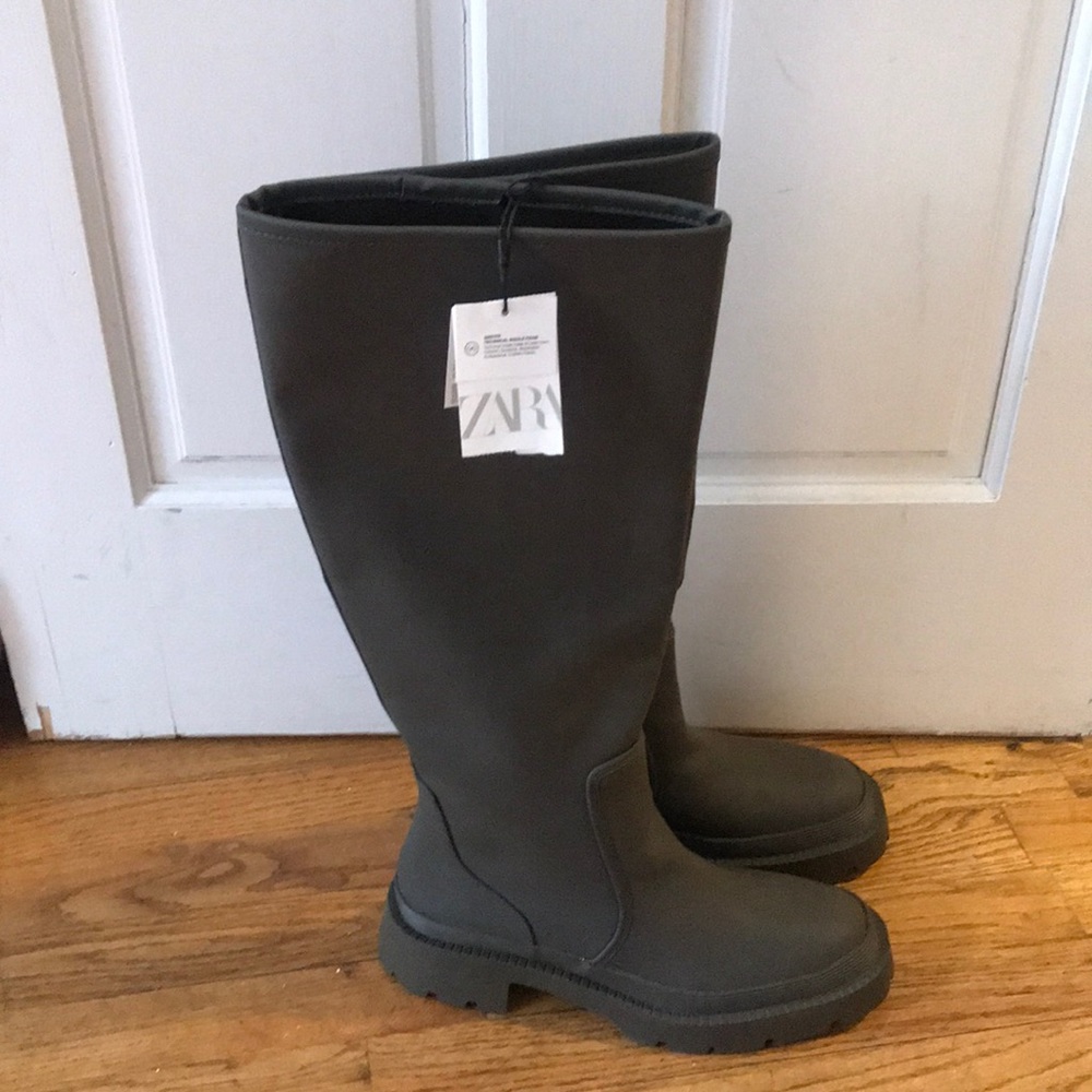 Zara Tall Rubberized Rain Boots NWT